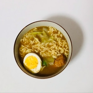 ベーコンと温玉の味噌ラーメン